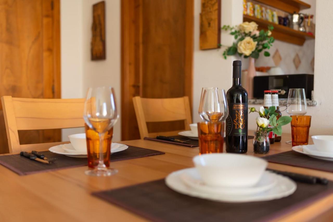 Casa Su Rimediu Villa Орозеи Екстериор снимка