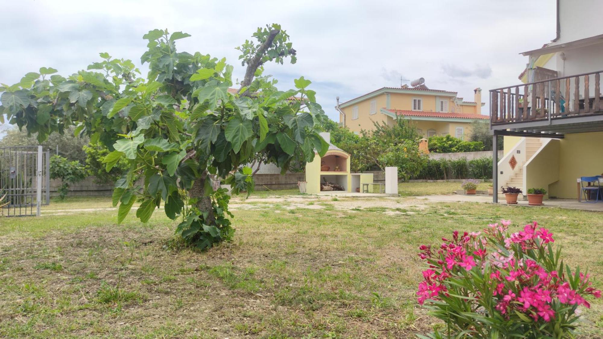 Casa Su Rimediu Villa Орозеи Екстериор снимка